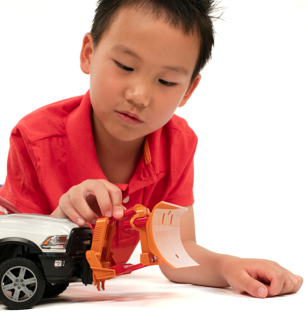 Bruder 02581 Plow Blade for Tractors and Mercedes-Benz Trucks 6.6.8