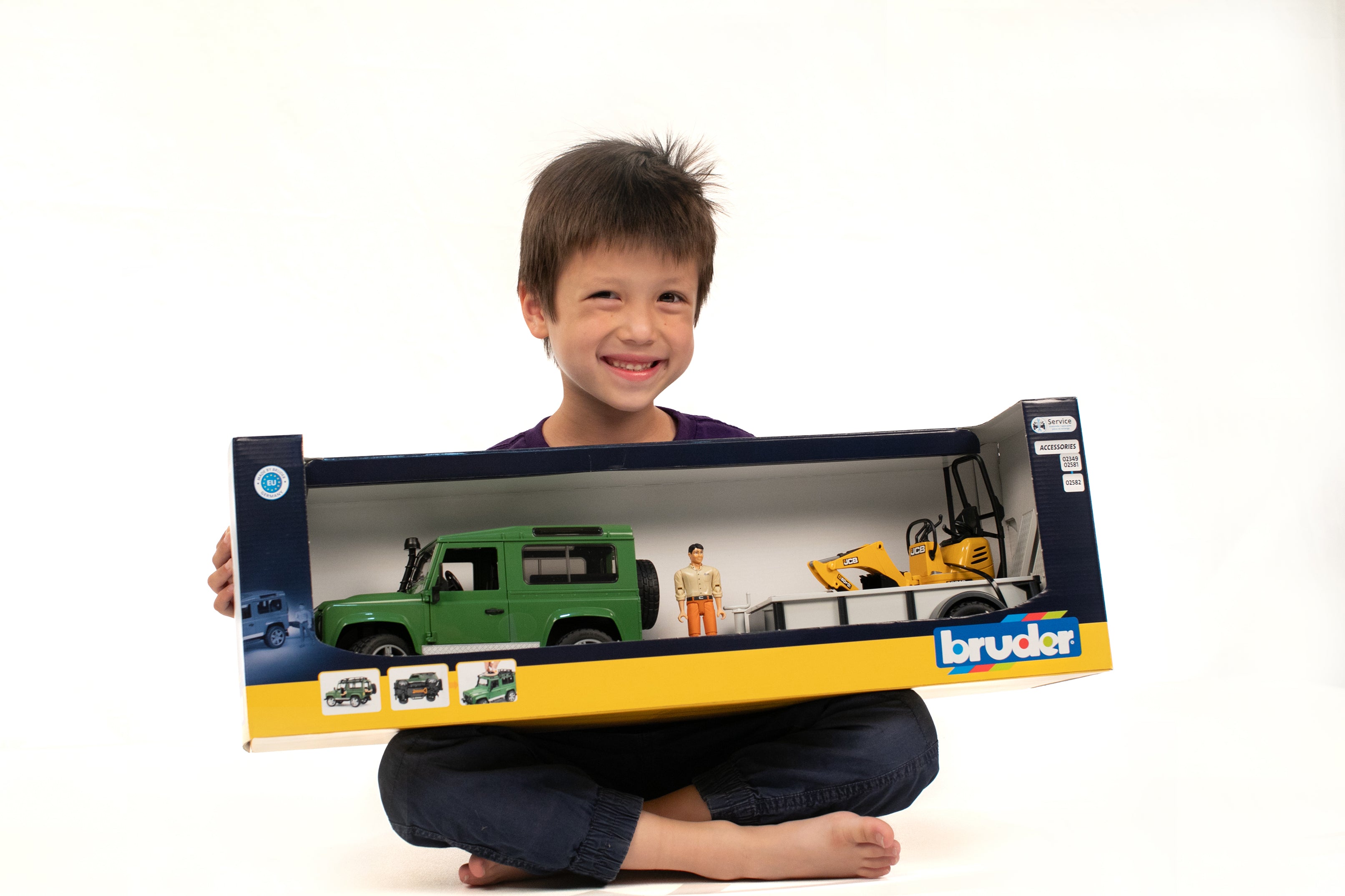 Land Rover Defender one axle trailer, JCB micro excavat – Bruder