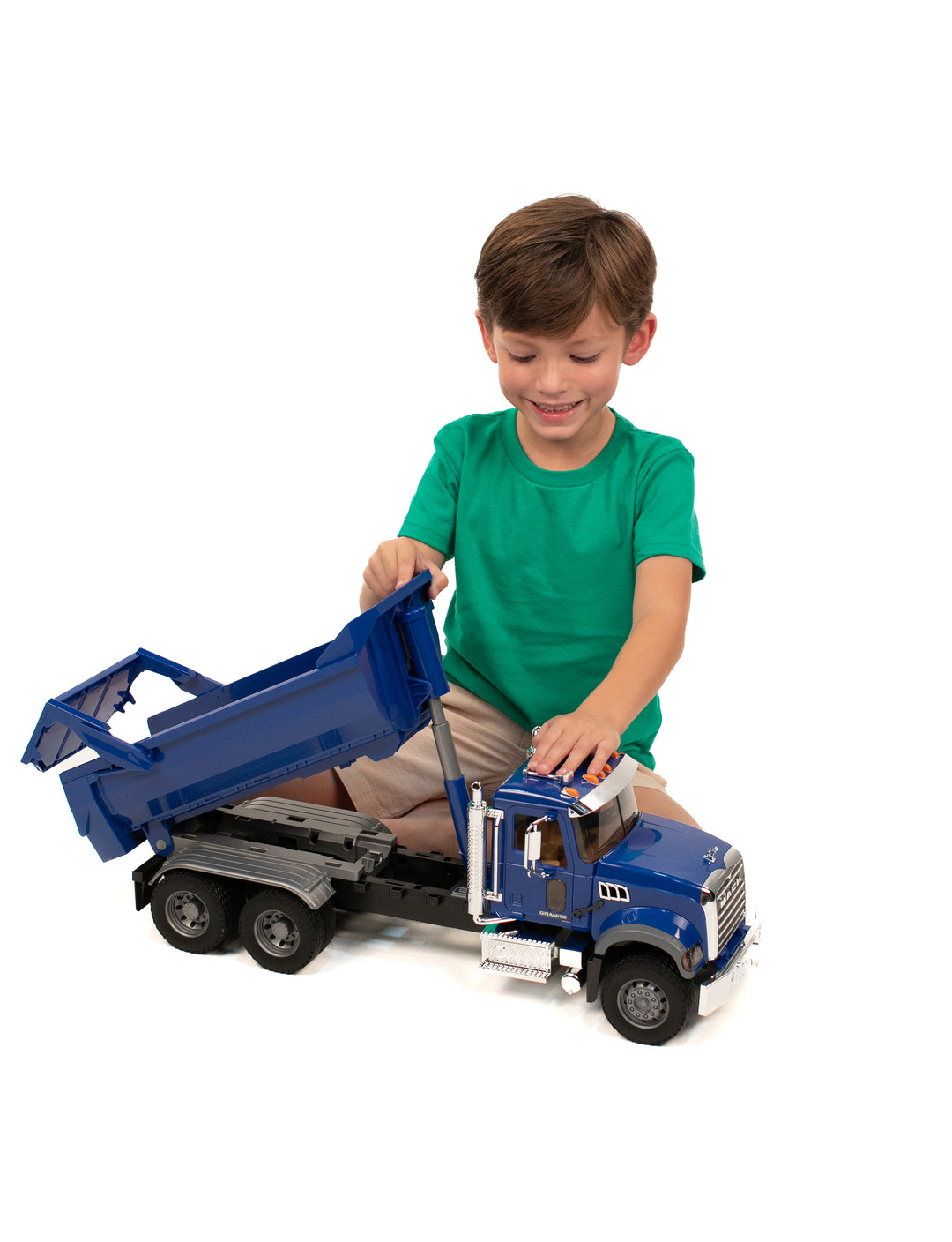 Bruder 02823 MACK Granite Halfpipe Dump Truck 26.10.10 Bruder Toy Shop