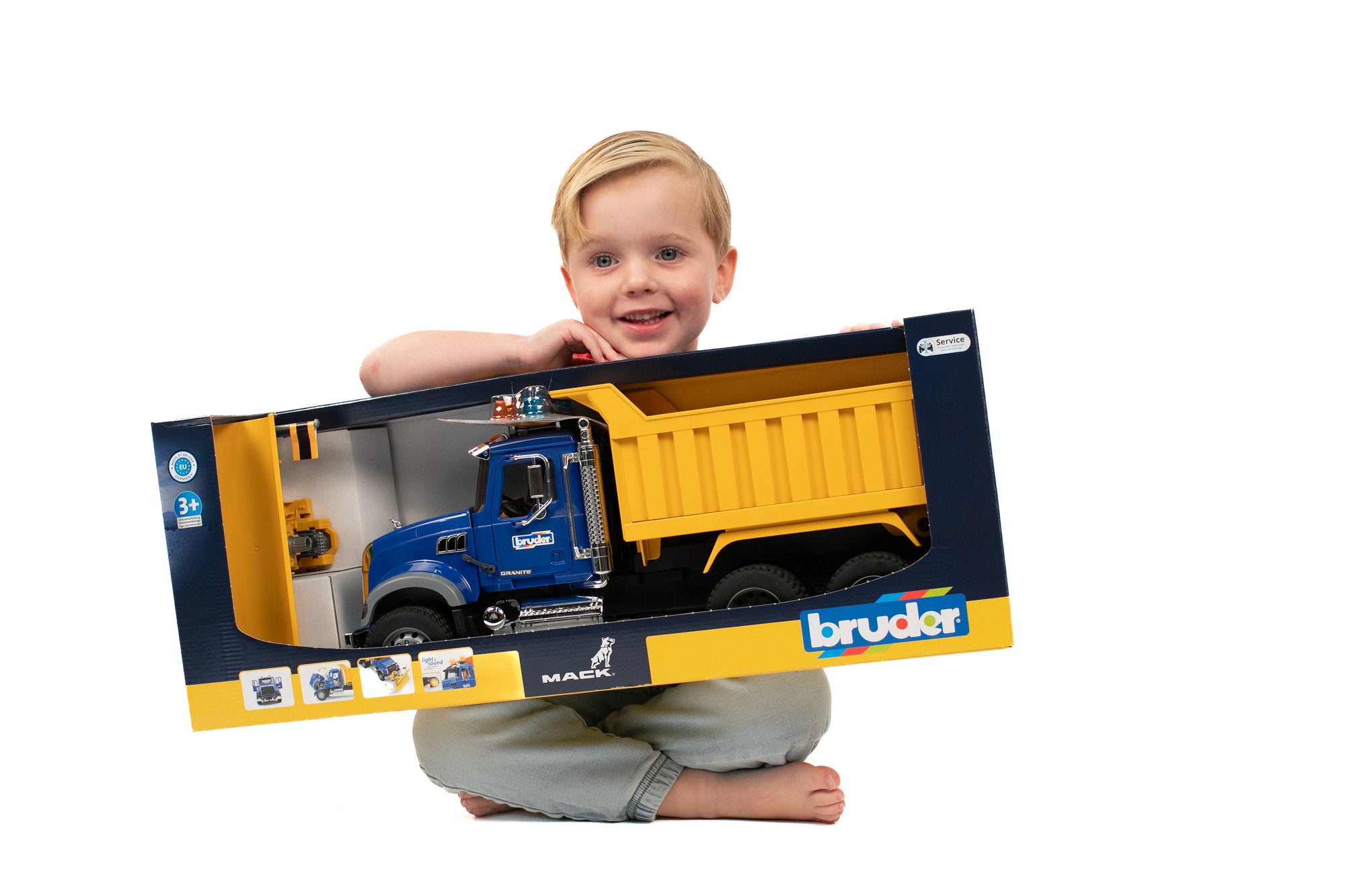 Bruder 02825 Mack Granite Dump Truck with Snowplow Blade 26.10.10