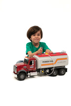 Bruder 02827 Mack Granite Tanker Truck 24.12.8