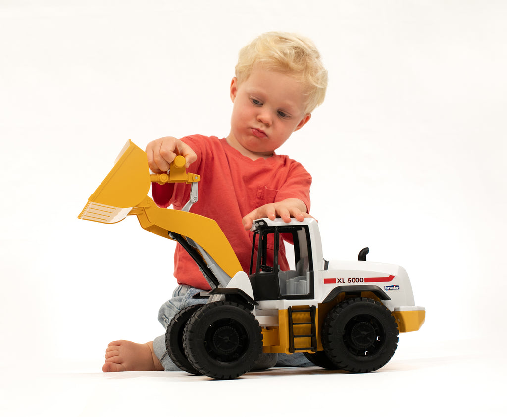 Bruder 03412 Roadmax Articulated Wheel Loader 24.12.8