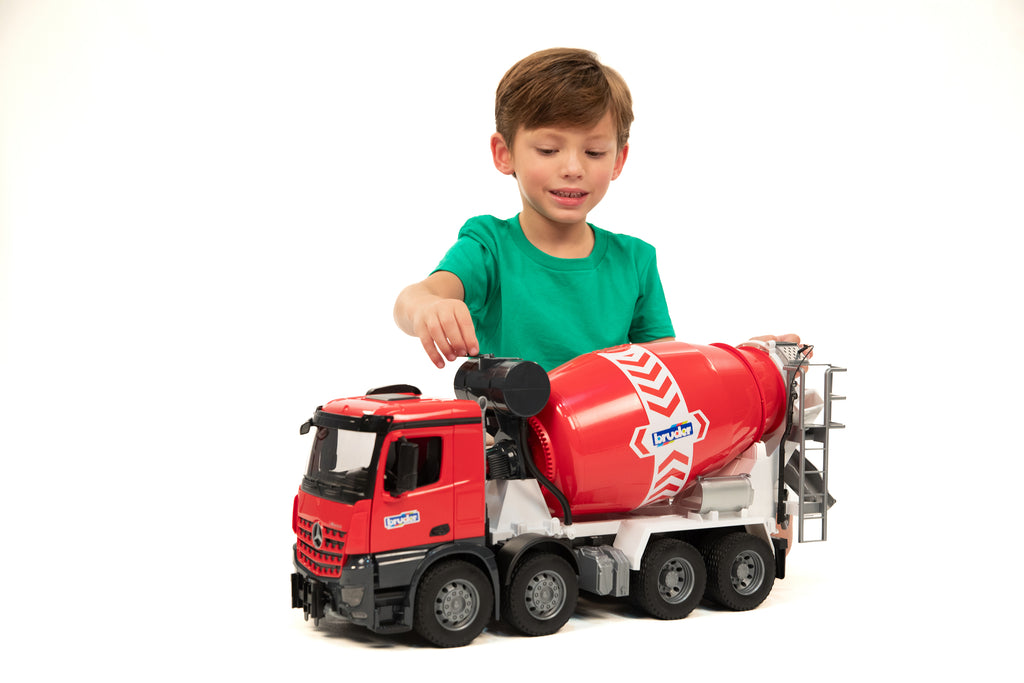 Bruder 03655 Mercedes-Benz Arocs Concrete Mixer Truck 28.12.10