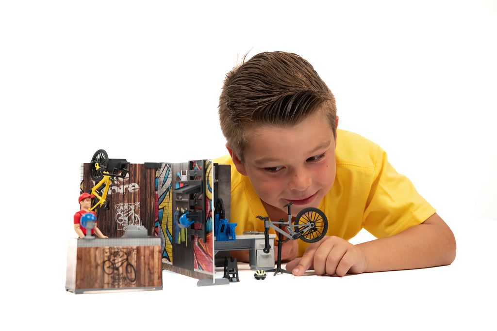 Bruder 63120 bworld Bike Shop and Service 12.10.3