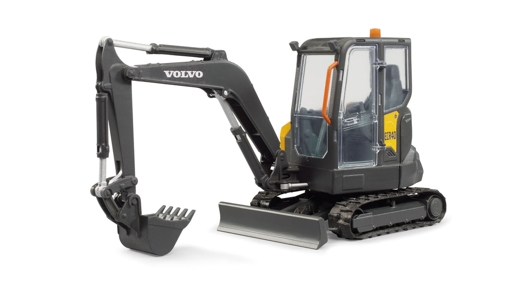 Bruder 02465 *New* Volvo Compact Excavator ECR40