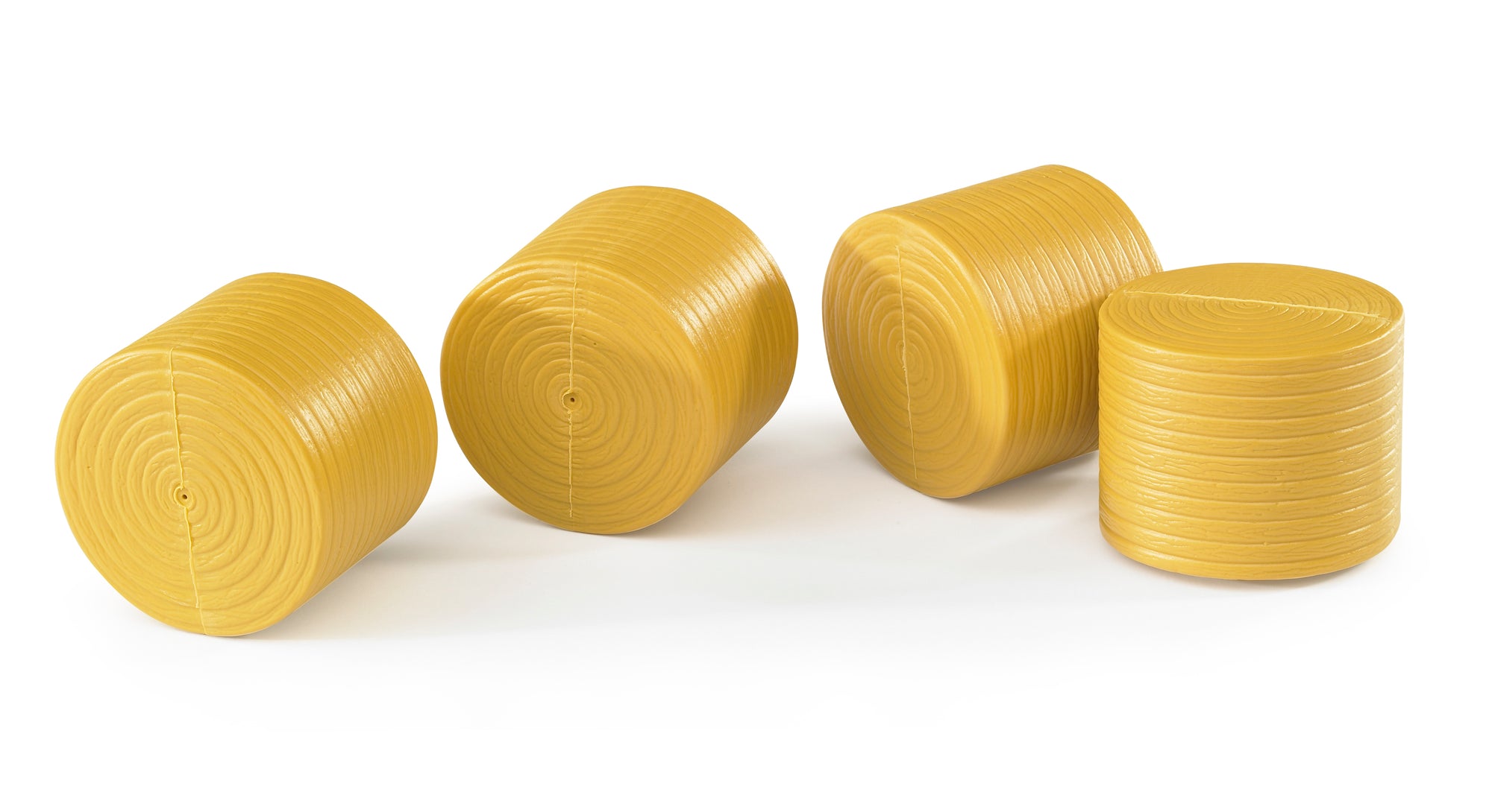 Bruder 02344 4 Round Unwrapped Hay Bales 10.7.7