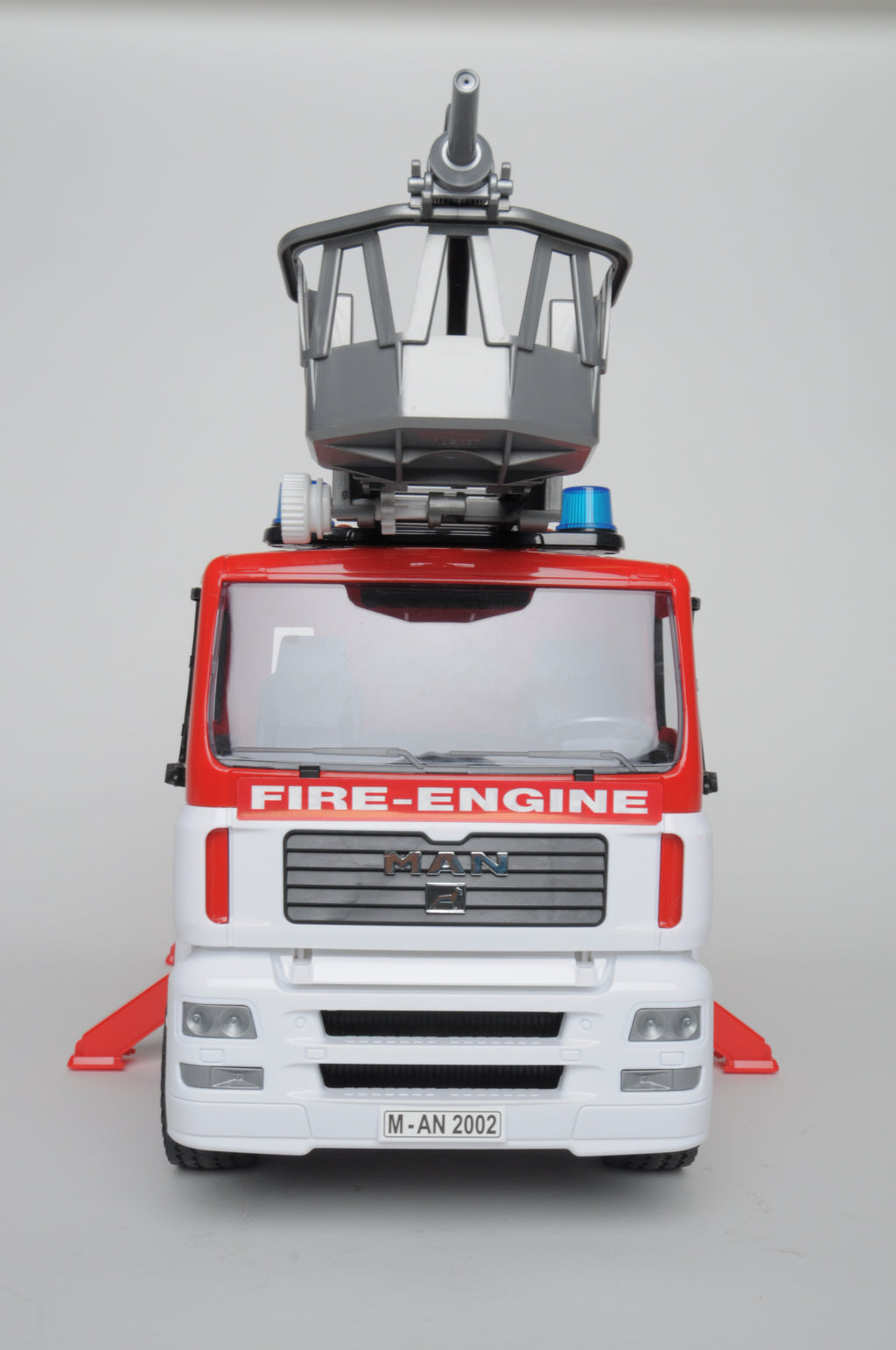 Bruder 02771 Man TGA Fire Engine with Ladder, Water Pump and Light & Sound Module 20.12.8