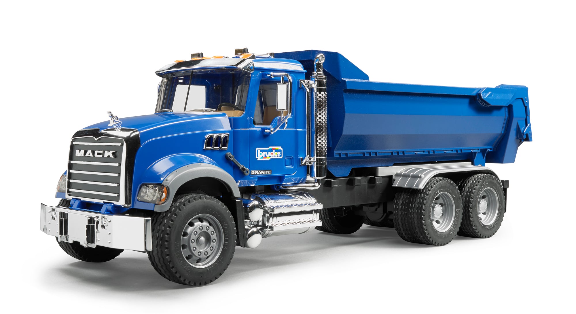 Bruder 02823 Mack Granite Halfpipe Dump Truck 26.10.10