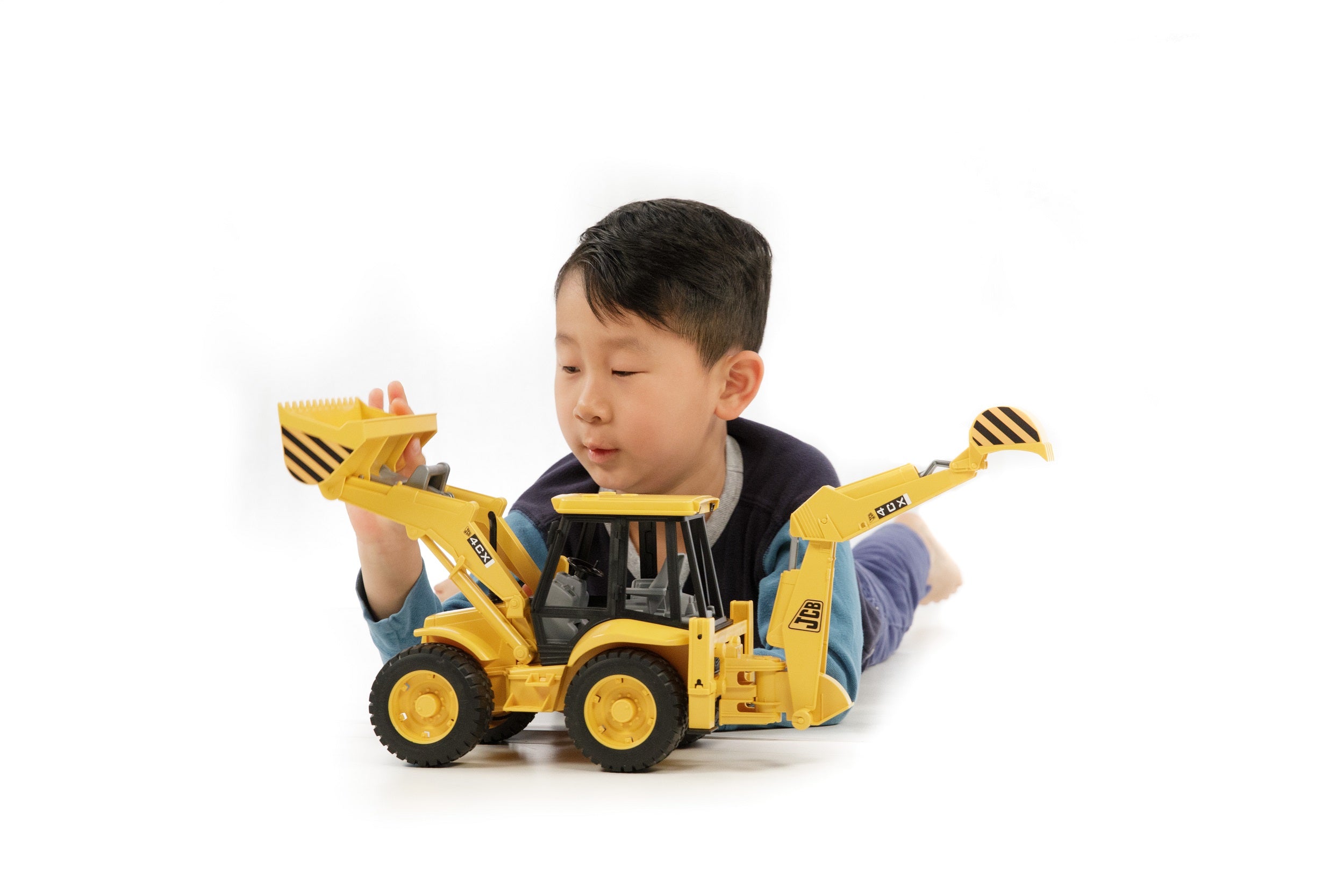 Bruder 02428 JCB 4CX Backhoe Loader — 1:16 Toy Backhoe Loader