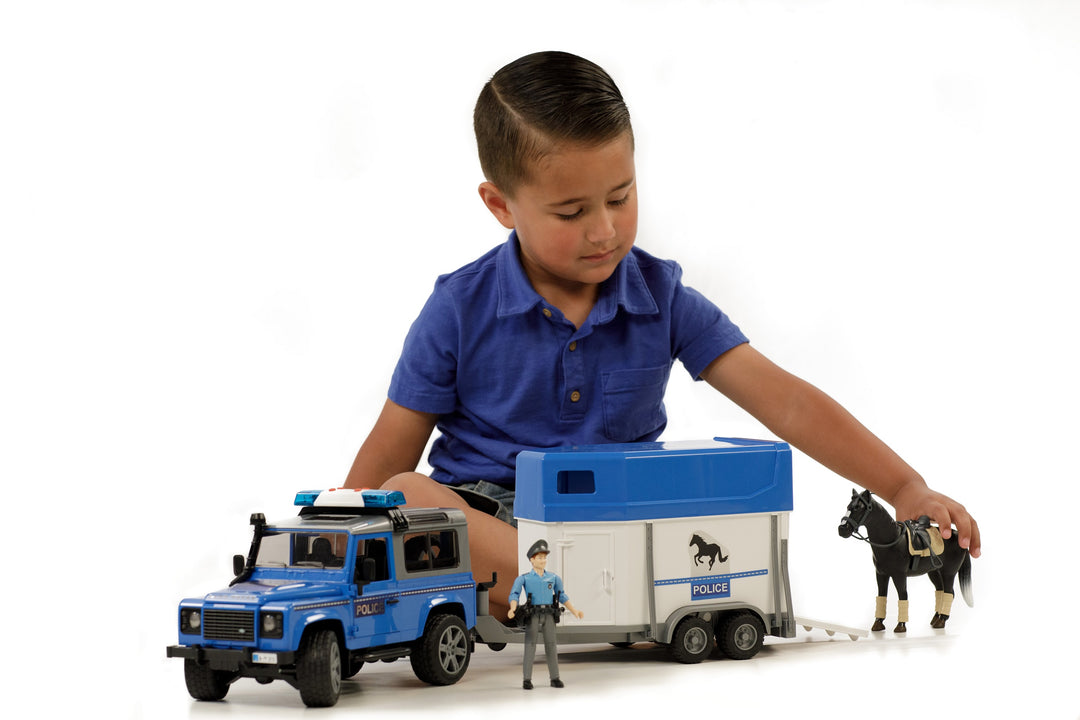 Bruder 02588 Land Rover Police Vehicle w Horse Trailer and Policeman Bruder Toy Shop