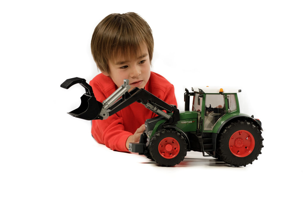 Bruder 03041 Fendt 936 Vario with Front Loader 20.12.8
