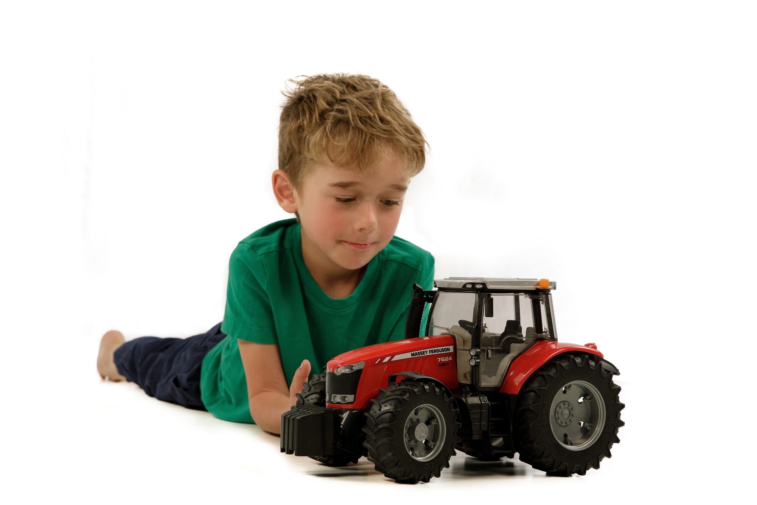 Massey Ferguson 7600 – Bruder – Bruder Toy Shop