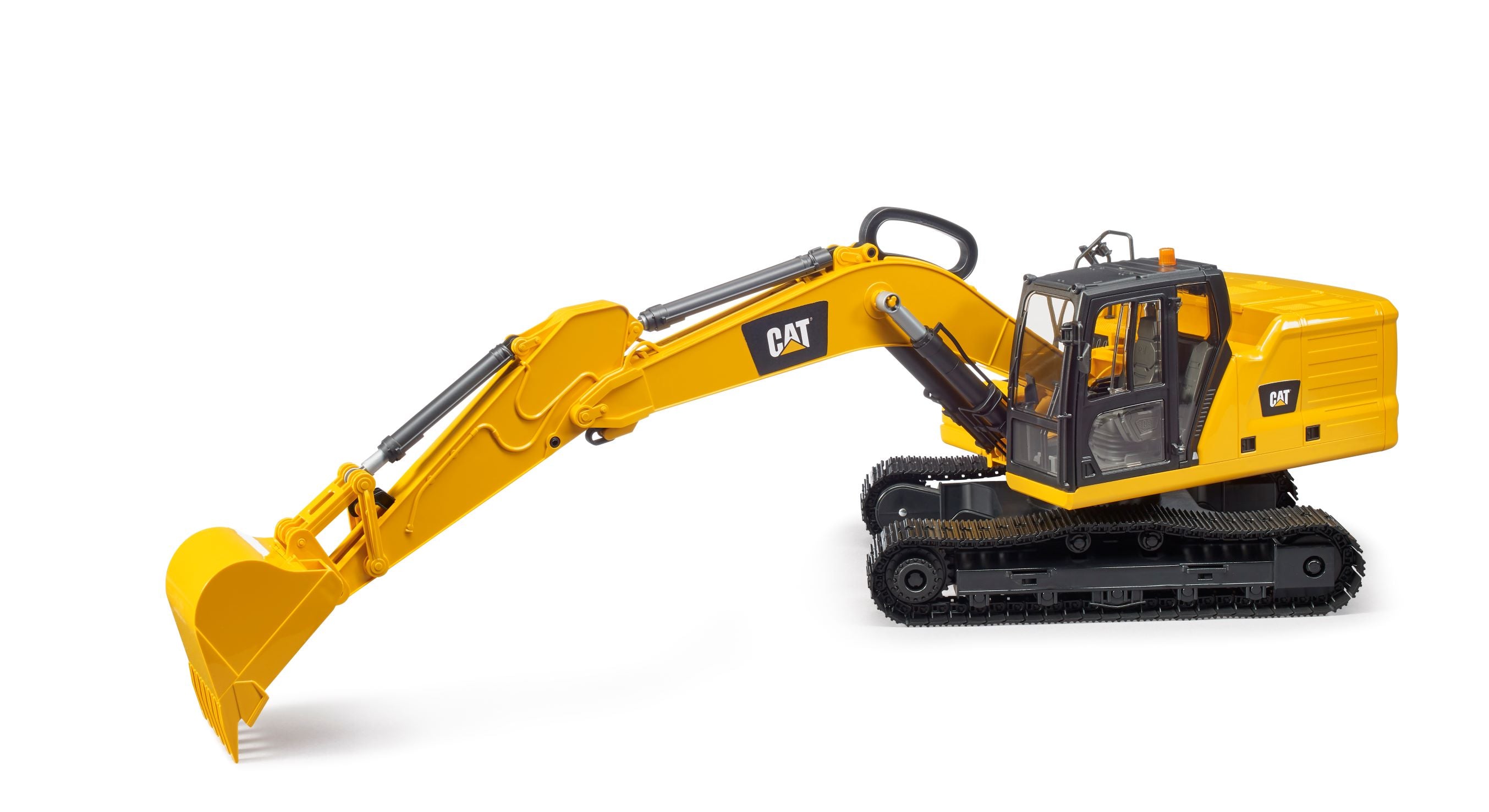 Cat Excavator – Bruder – Bruder Toy Shop