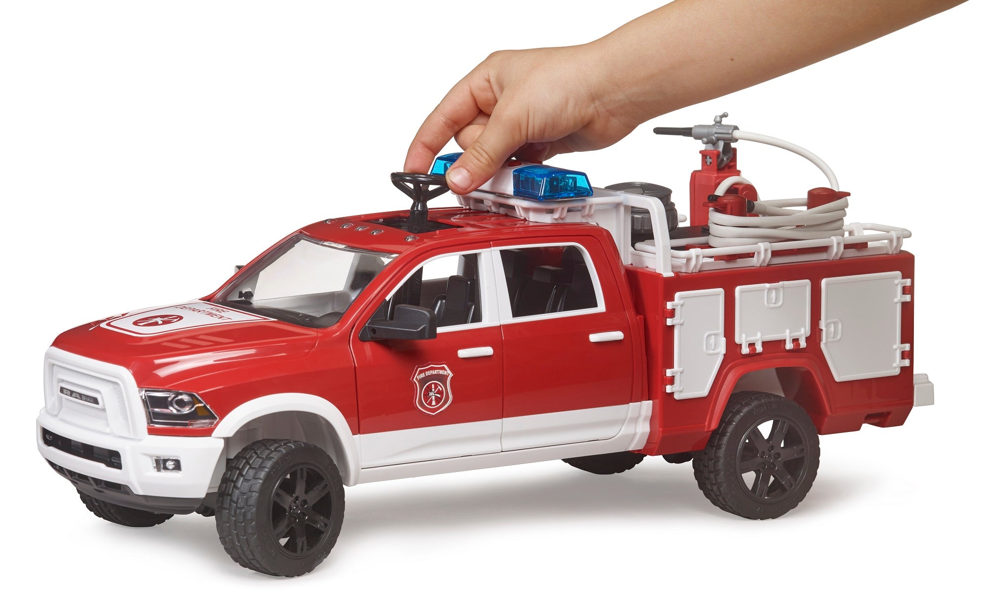 Bruder 02544 Ram 2500 Fire Truck with L+S Module 20.12.8