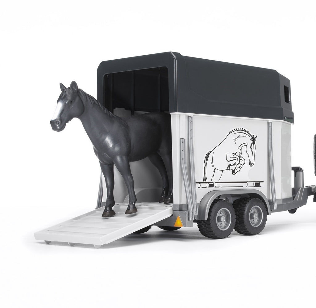 Bruder 02592 Land Rover Defender with Horse Trailer and Horse 26.10.10